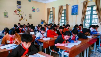 Púng Luông chủ động phòng, chống rét cho học sinh