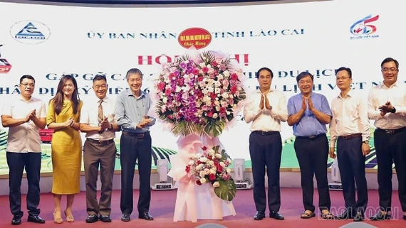 Gặp gỡ doanh nghiệp du lịch nhân kỷ niệm 65 năm Ngày thành lập ngành du lịch Việt Nam