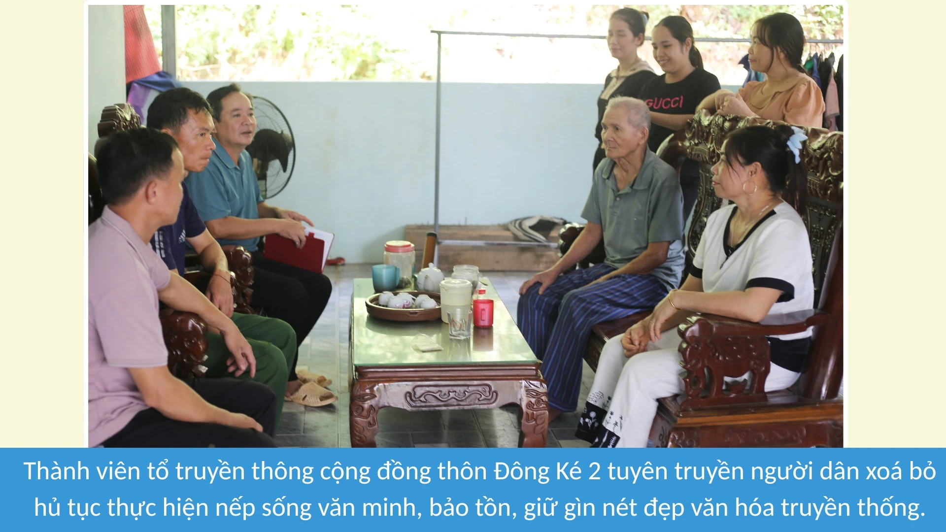 anh-2-thanh-vien-to-truyen-thong.png