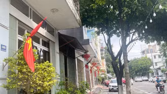 Nhiều nơi ở Lào Cai treo cờ rủ tưởng nhớ Tổng Bí thư Nguyễn Phú Trọng