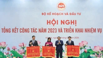 Tham mưu chiến lược, có tầm nhìn và bám sát diễn biến toàn cầu để kiến tạo phát triển đất nước