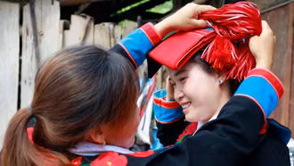 [Ảnh] Nghề nối nghề