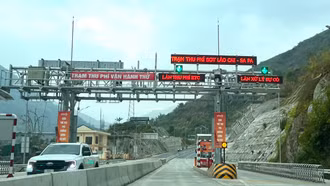 Quy định mức giá dịch vụ sử dụng đường bộ Dự án Đường nối đường cao tốc Nội Bài - Lào Cai đến Sa Pa theo hợp đồng BOT