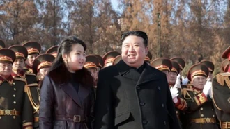 Thủ tướng Nhật đề xuất gặp thượng đỉnh với ông Kim Jong Un