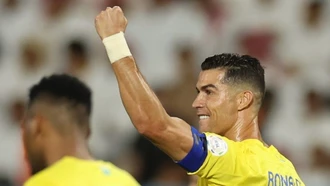 Cristiano Ronaldo tiến gần cột mốc 900 bàn thắng trong sự nghiệp