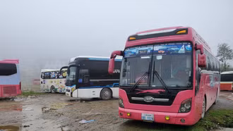 Từ 1/5, Bộ Công an thay Bộ GTVT cấp phép cho xe nước ngoài vào Việt Nam