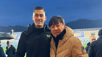 Quyết đấu Việt Nam, Indonesia tăng cường hậu vệ gốc Hà Lan