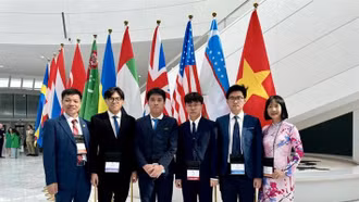 Việt Nam giành 3 huy chương Vàng và 1 huy chương Bạc Olympic Sinh học Quốc tế