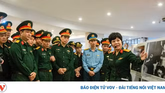 Triển lãm ảnh "Từ Điện Biên Phủ đến Hà Nội - Điện Biên Phủ trên không"