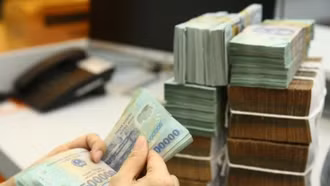 Một loạt chính sách liên quan kinh tế mới có hiệu lực từ tháng 5