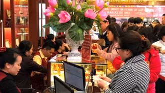 Tiếp tục đi xuống, giá vàng SJC tuột mốc 80 triệu đồng mỗi lượng