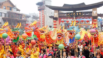 Muôn vàn hình thức du lịch xuân ở Trung Quốc