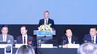 Từ Biển Đỏ đến "lời cảnh báo" cho Biển Đông