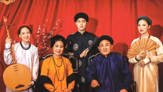 Khơi lên giá trị cổ phục Việt