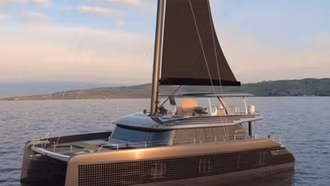 Siêu du thuyền điện, nơi tiêu tiền mới của giới siêu giàu có gì?