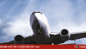 Giá vé máy bay Tết cao ngất ngưởng, bay đêm cũng cao gấp nhiều lần