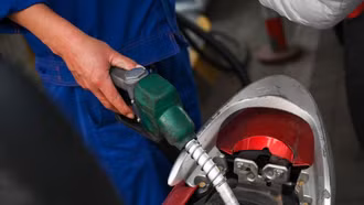 Giá xăng dầu hôm nay 11/9: Trong nước sẽ tăng theo đà của giá dầu thế giới?