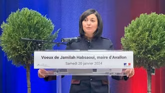 Pháp: Một thị trưởng bị bắt giữ vì tàng trữ 70 kg nhựa cần sa