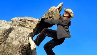 Du khách suýt mất mạng vì check in ở mỏm đá