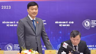 Chủ nhiệm Ủy ban Kinh tế: Sẽ xem xét việc kéo dài giảm thuế GTGT xuống 8%