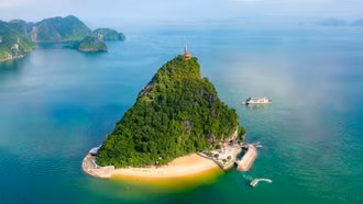 Bất ngờ về bãi biển nhỏ của Việt Nam vào top đẹp nhất thế giới