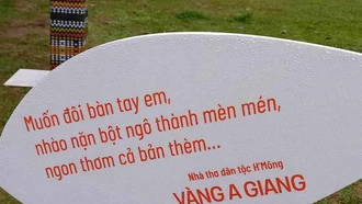 Vàng A Giang - Giọng thơ độc đáo nơi núi rừng Si Ma Cai