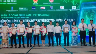 Hai phóng viên Báo Lào Cai đoạt Giải Đặc biệt cuộc thi viết Công trình xanh Việt Nam 2023