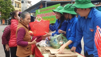 Khởi động mô hình “Chợ dân sinh - Giảm thiểu rác thải nhựa” 