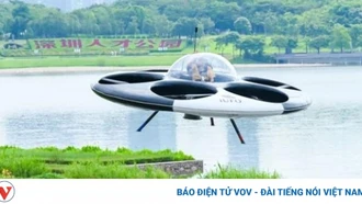Trung Quốc trình làng đĩa bay có người lái đầu tiên trên thế giới