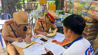 Xử lý nghiêm xe hợp đồng “đội lốt” xe khách tuyến cố định