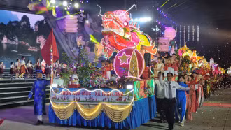 Đưa Lễ hội Thành Tuyên thành sản phẩm du lịch mang thương hiệu quốc tế