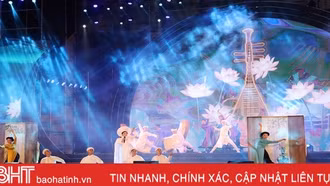 Tưng bừng khai trương du lịch biển Hà Tĩnh