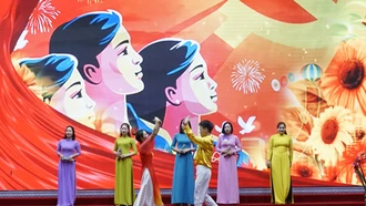 Bắc Hà tổ chức Đêm thơ “Xuân trên non cao”
