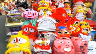 "Giữ lửa nghề" đồ chơi truyền thống