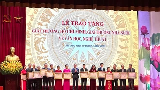 Trao tặng Giải thưởng Hồ Chí Minh, Giải thưởng Nhà nước về văn học, nghệ thuật năm 2022 tặng 128 tác giả, đồng tác giả