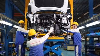 Bộ Công Thương tiếp tục ủng hộ giảm 50% phí trước bạ ôtô