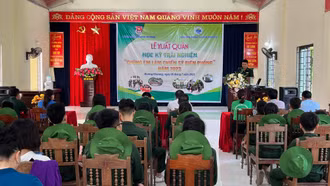 32 học viên “nhí” tham gia trải nghiệm “Chúng em làm chiến sĩ biên phòng”