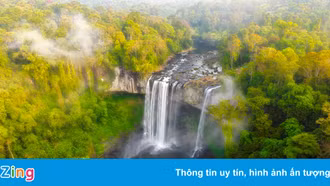 Thác nước đẹp ngoạn mục giữa đại ngàn Gia Lai
