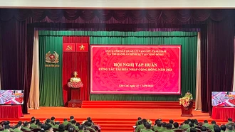 Hơn 100 đại biểu của 32 tỉnh, thành phố tập huấn công tác tái hòa nhập cộng đồng