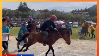 Lễ hội đua ngựa duy nhất được công nhận là di sản văn hoá phi vật thể cấp quốc gia