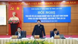 Ban Quản lý Khu kinh tế tỉnh đối thoại với các doanh nghiệp sản xuất, kinh doanh