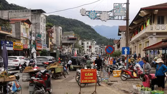 Cần quyết liệt hơn trong xử lý vi phạm trật tự đô thị tại phường Sa Pa