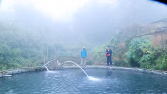  Người dân xã Dền Sáng thu hoạch 90 tấn cá hồi, cá tầm