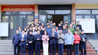 Phó Bí thư Tỉnh ủy Hoàng Giang thăm, chúc tết cán bộ, nhân dân huyện Bắc Hà 