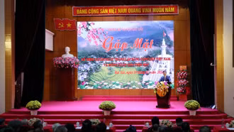 Huyện Bát Xát gặp mặt kỷ niệm 94 năm ngày thành lập Đảng