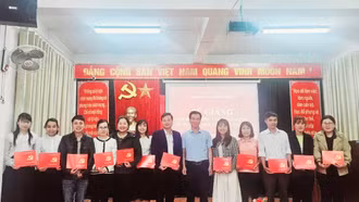 Trung tâm Chính trị thị xã Sa Pa mở 117 lớp đào tạo, bồi dưỡng lý luận chính trị, chuyên môn nghiệp vụ