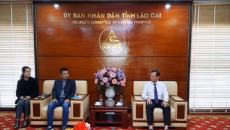 Phó Chủ tịch Thường trực UBND tỉnh Hoàng Quốc Khánh làm việc với Tập đoàn Creed (Nhật Bản) và Tập đoàn Alphanam