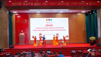 Xây dựng giá trị hình mẫu thanh niên thời kỳ mới và tăng sức đề kháng cho thanh niên trên không gian mạng