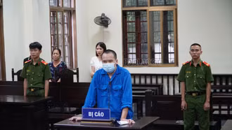 Xét xử vụ án “lạm dụng chức vụ, quyền hạn chiếm đoạt tài sản”