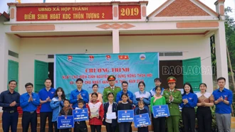 Ra quân Ngày cao điểm tình nguyện chung tay xây dựng nông thôn mới và Ngày Chủ nhật xanh lần thứ 1 